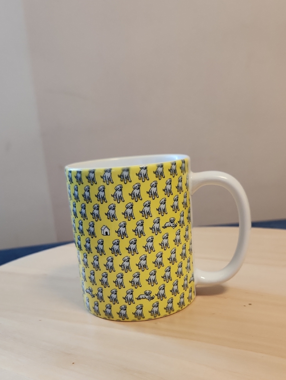 Orca Coatings Yellow Dog Pattern Ceramic  Mug